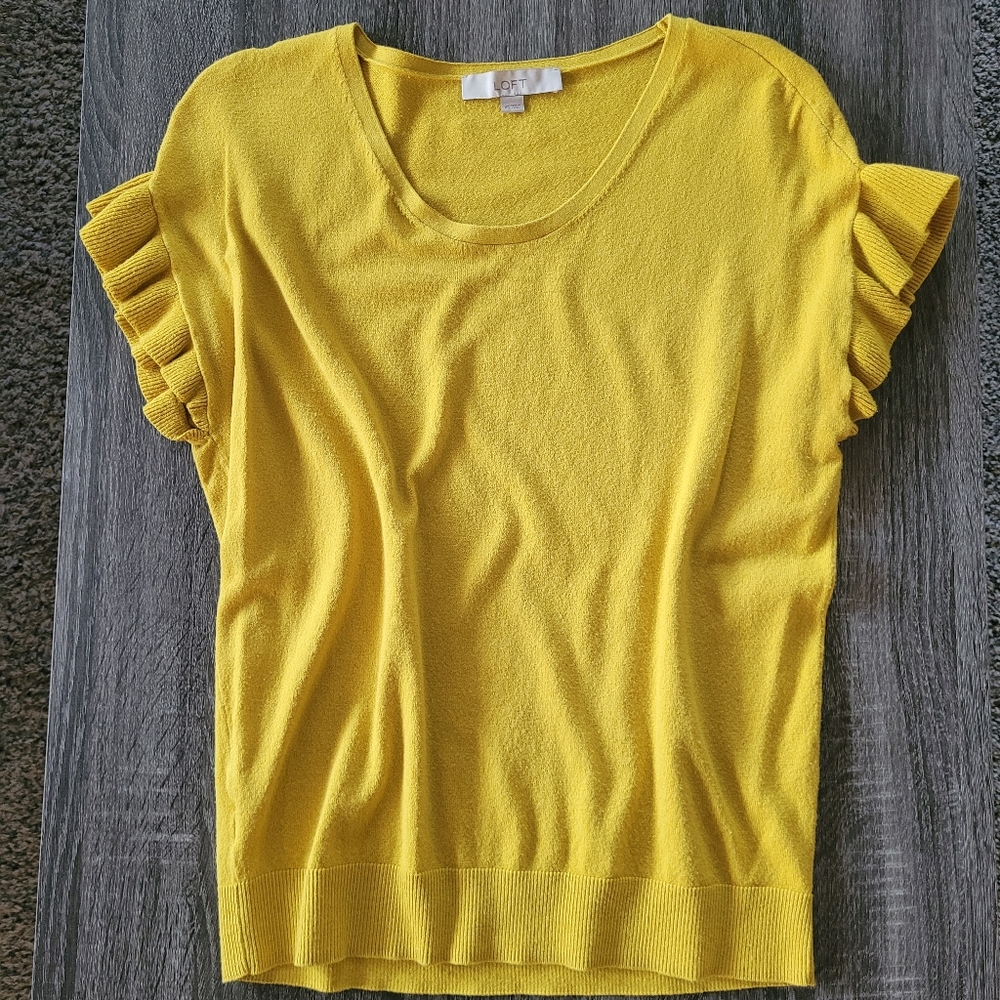 LOFT Ruffle Short Sleeve Sweater
